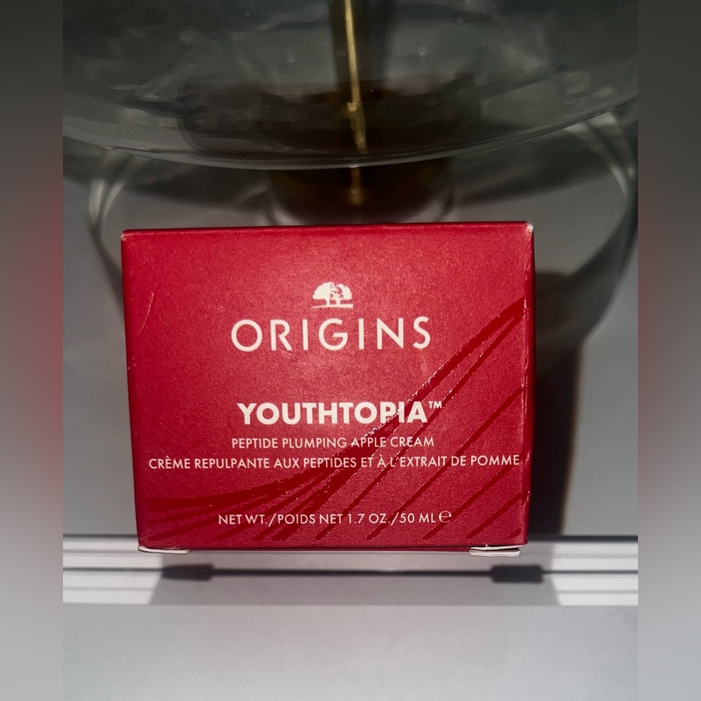 ✨New✨ YOUTHTOPIA™
Plumping Apple Face Moisturizer With Peptides - Picture 9 of 13
